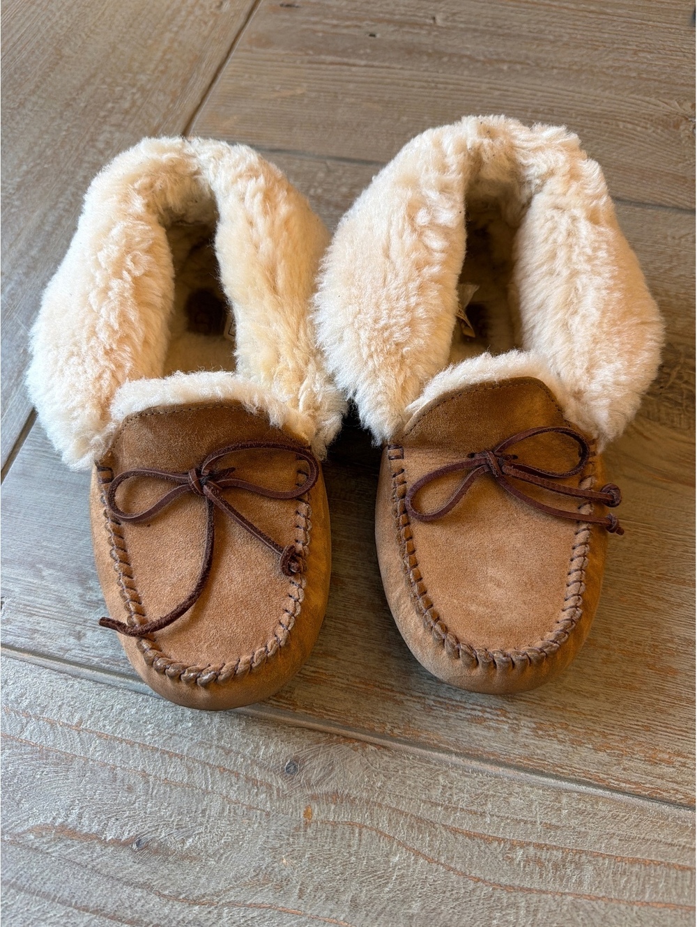 UGG Alena Slippers Brown Suede Moccasin Shearling Lined Women’s 8
